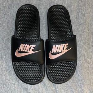Nike Slides *Rose Gold*